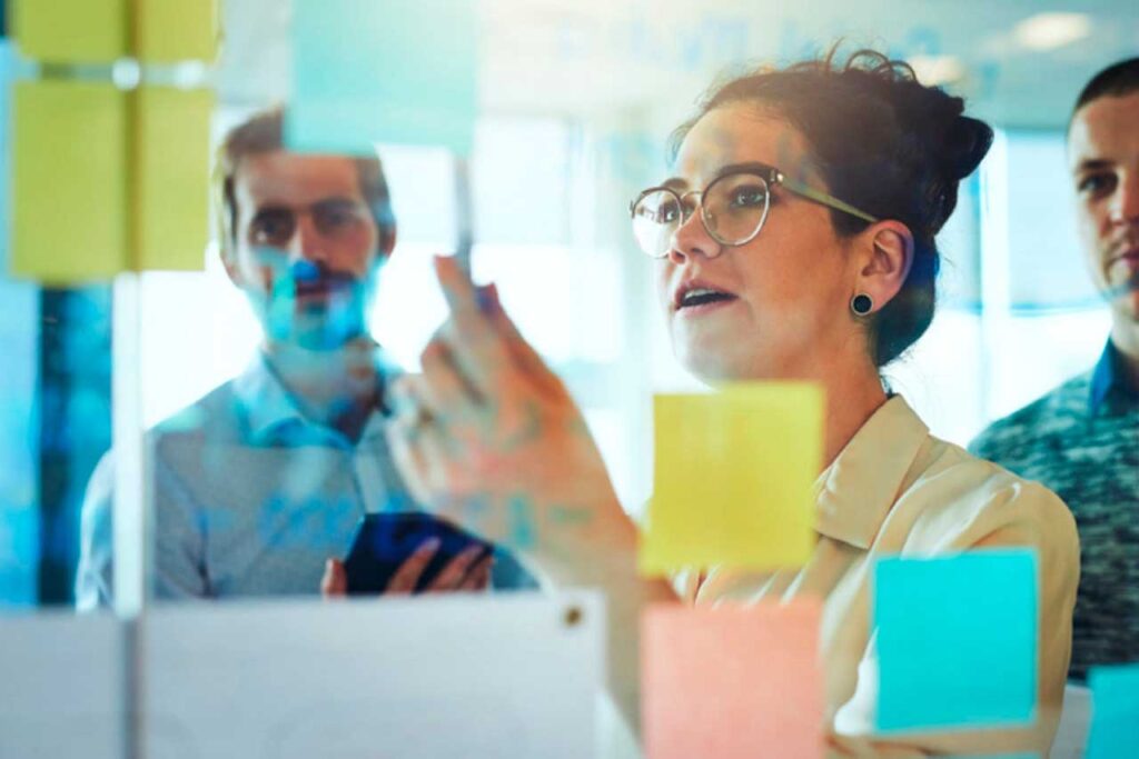 Conheça os benefícios do design thinking