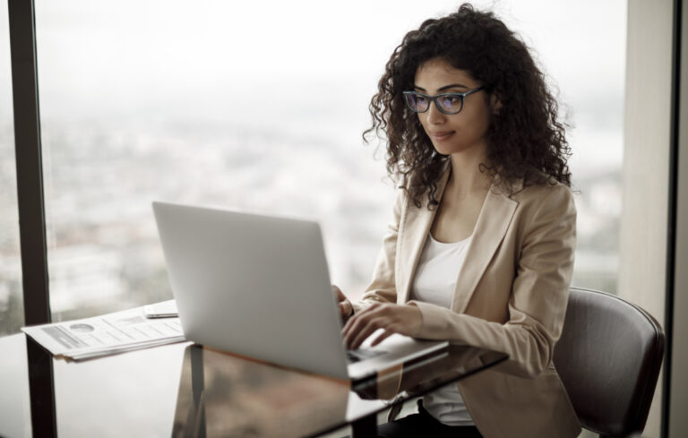 Saiba porque investir em processo inteligente de documentos ainda hoje