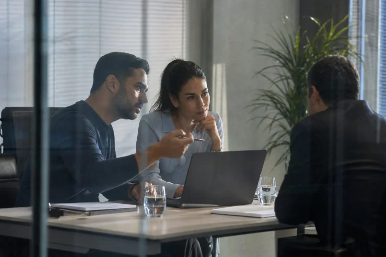 Software de Admissão Digital: o que Avaliar Antes de Contratar (Guia B2B)